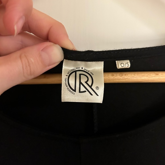 Black Dress One Size Fits Most - Picture 2 of 4